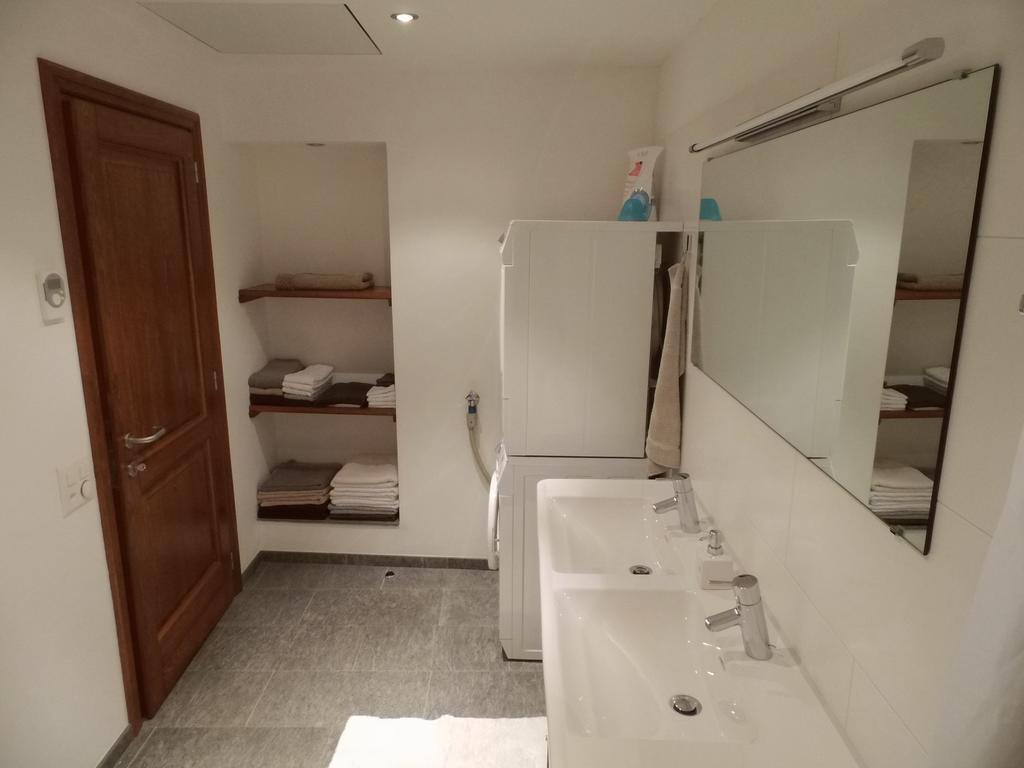 Appartement "Luigi Loft" Интранья Номер фото